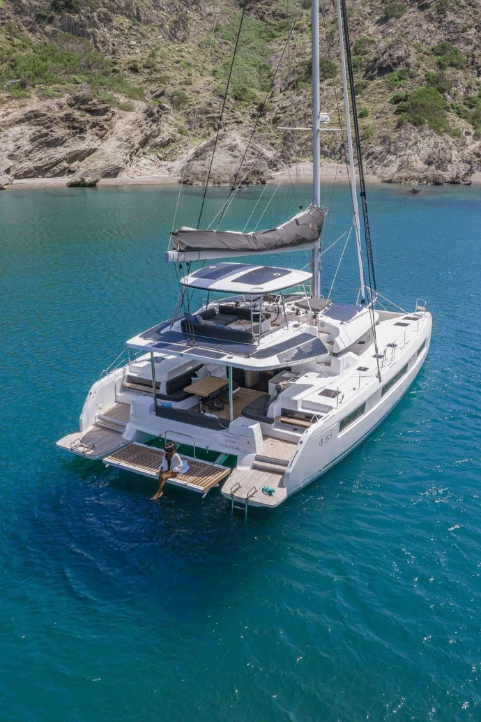 CLY CONDO LUXURY YACHT CATAMARANO RIMINI